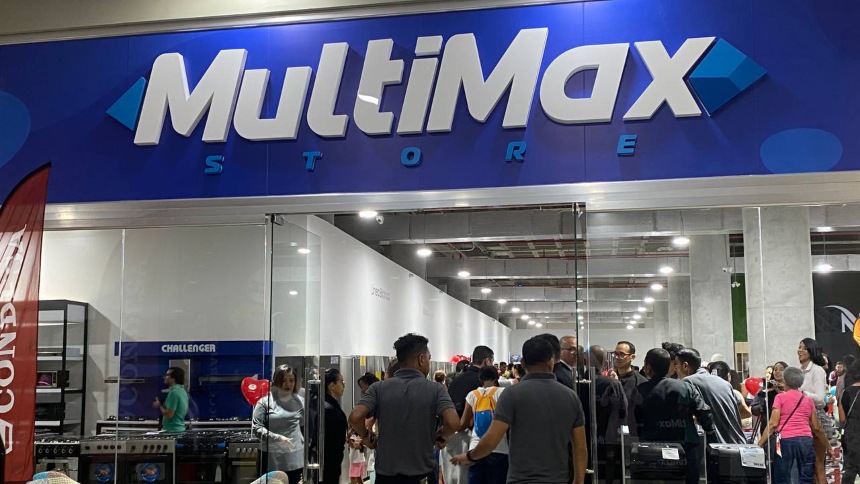 POR TODO LO ALTO: MultiMax inaugura nueva tienda en la Candelaria