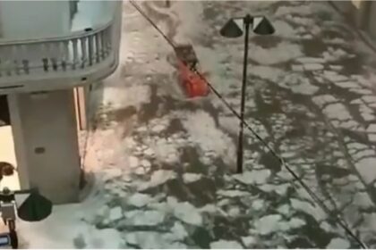 EN VIDEO | El río con bloques de granizo que se creó en las calles de Milán tras ser azotada por fuerte temporal