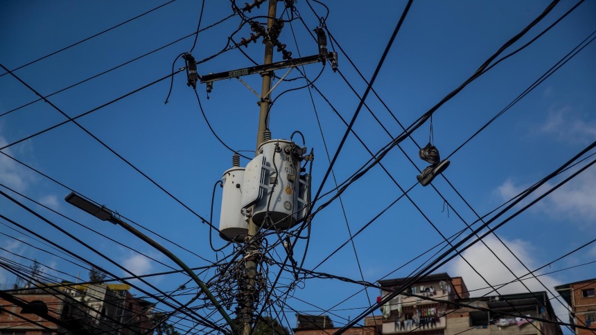 Nuevo bajón eléctrico afectó Caracas y varios estados la tarde de este 28Nov