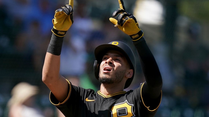 El pelotero venezolano de los Padres de San Diego Tucupita Marcano podría ser suspendido de por vida de la Mejor League Baseball (MLB)